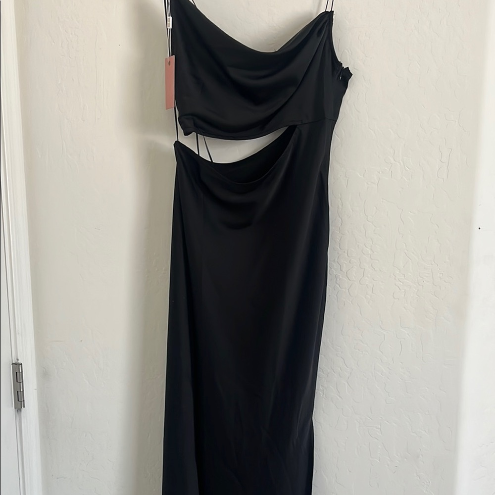 Elegant Black Dress